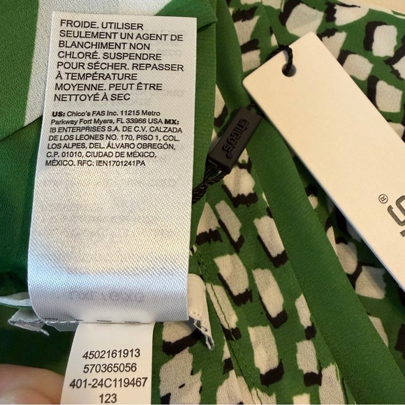 Chicos Women’s Modern Abstract Geometric Print Lightweight Poncho Top Size L/XL - Picture 10 of 10